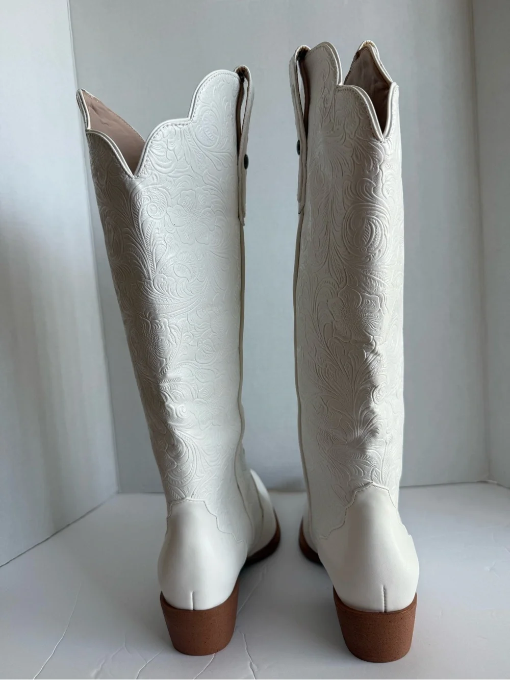 Women's Embroidered Cowboy Boots Western Under Knee Pull On Size 8.5